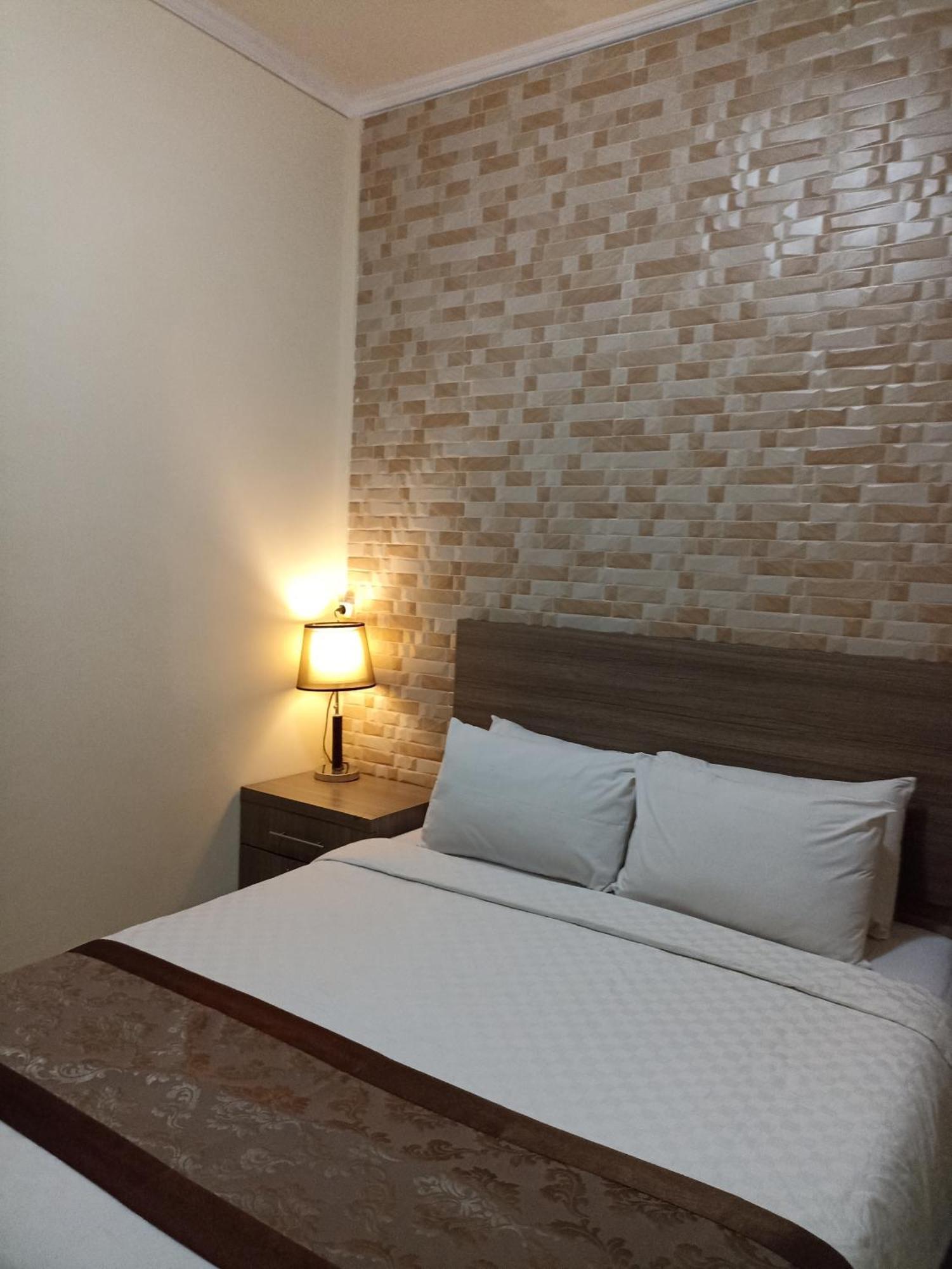 Safa Homestay Yogyakarta Kültér fotó