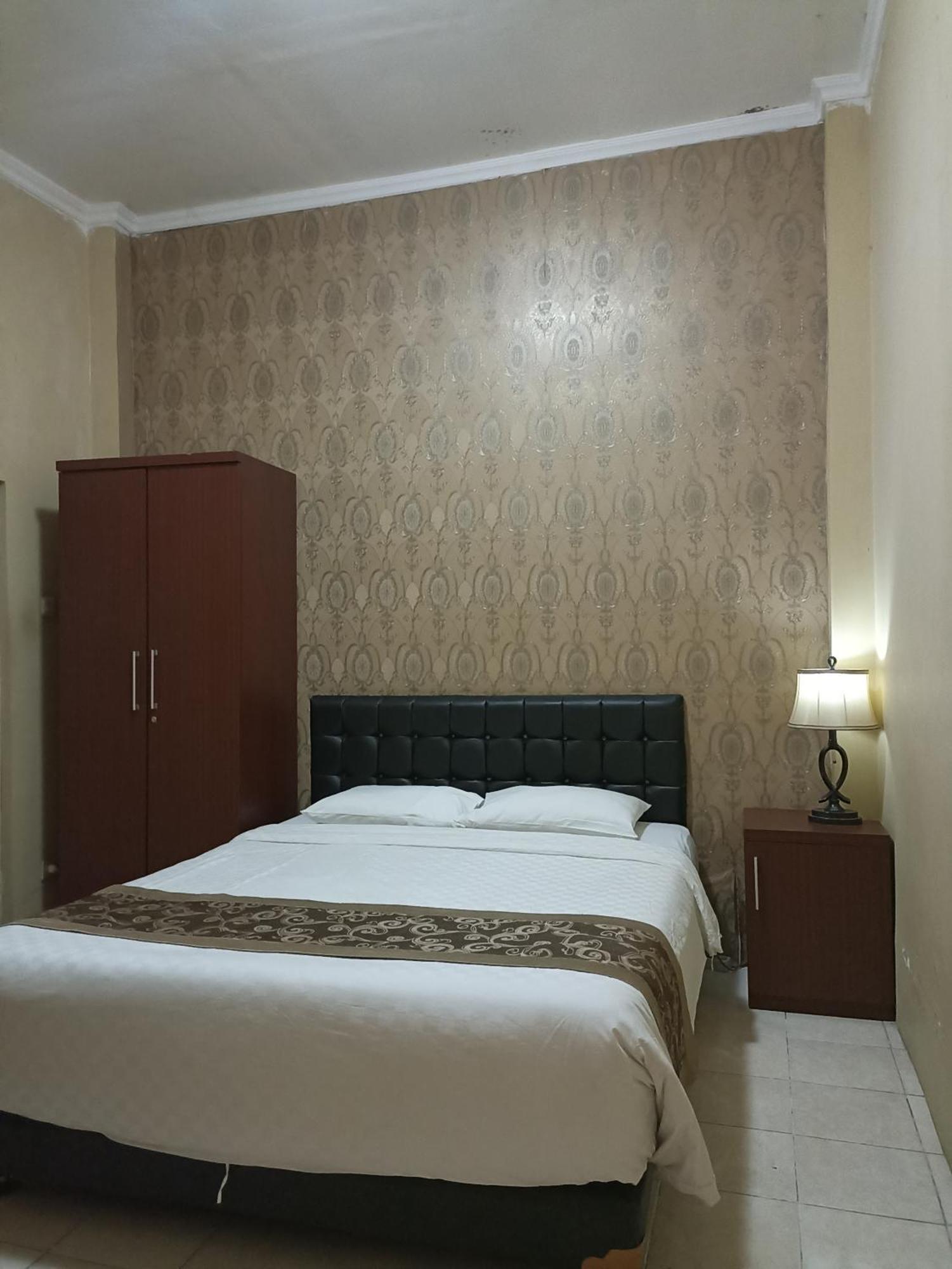 Safa Homestay Yogyakarta Kültér fotó