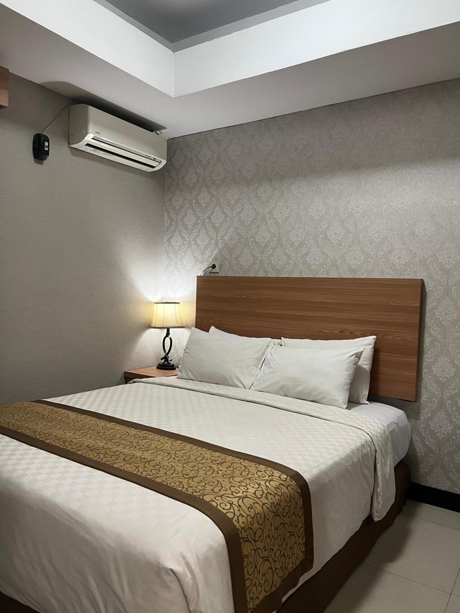 Safa Homestay Yogyakarta Kültér fotó