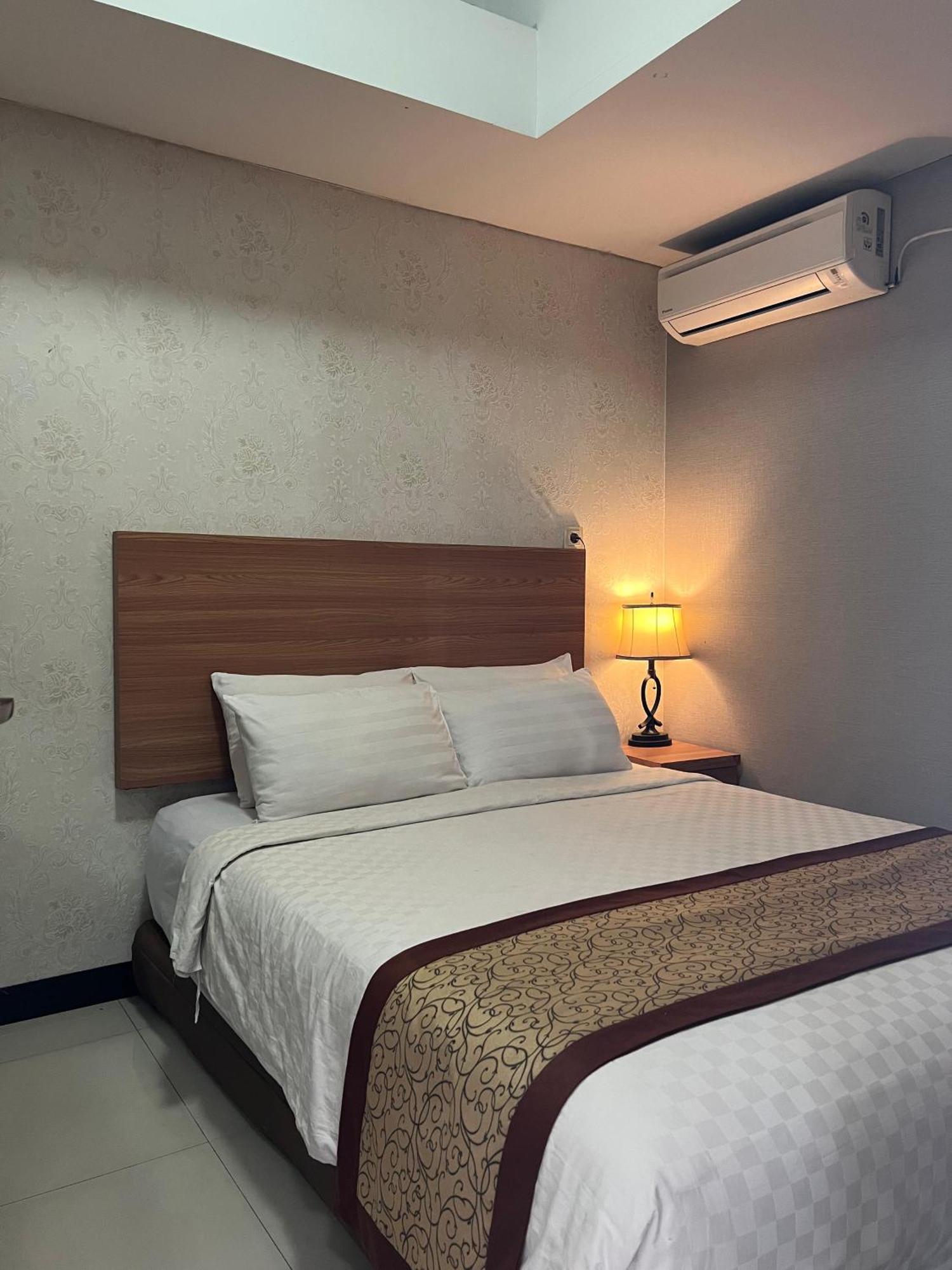 Safa Homestay Yogyakarta Kültér fotó