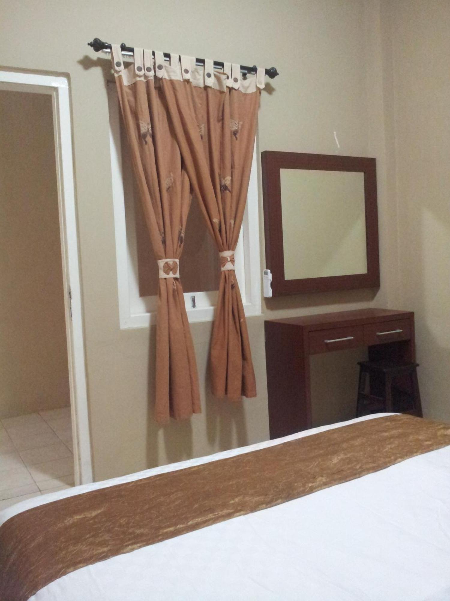 Safa Homestay Yogyakarta Szoba fotó