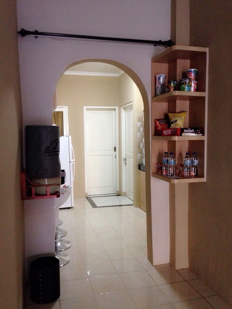 Safa Homestay Yogyakarta Kültér fotó